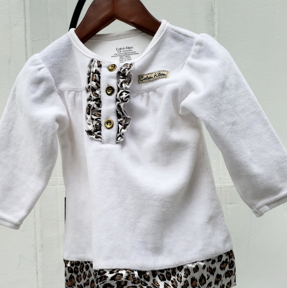 Free w/purchase in children - Picture 2 of 6